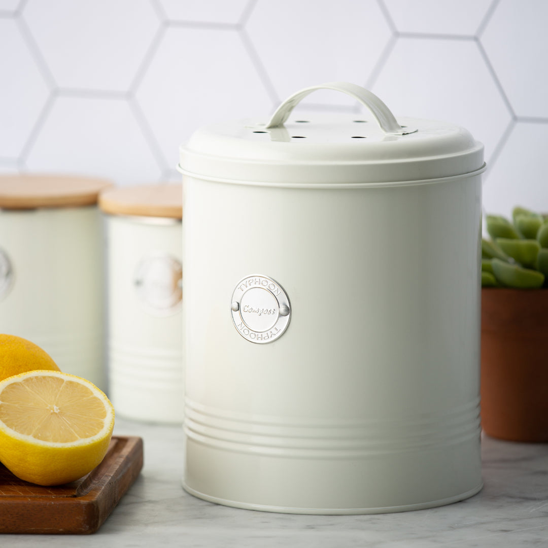 Typhoon Living Cream Compost Caddy