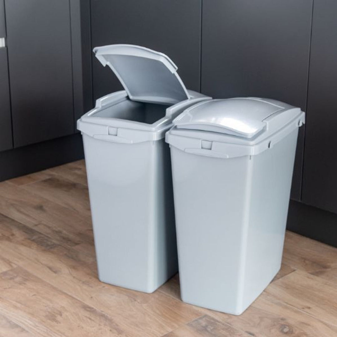 made from 100% recycled plastic