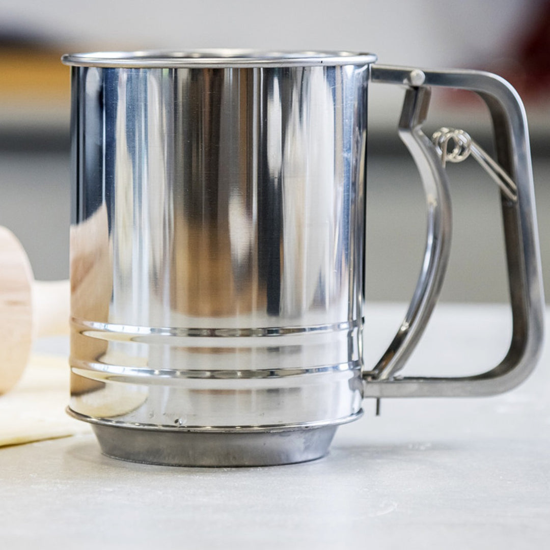 KitchenCraft Trigger Action Flour Sifter