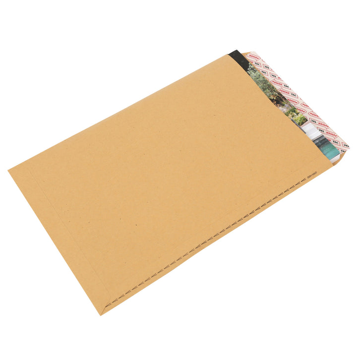 Manilla C4 Heavyweight Pocket Peel and Seal Envelopes