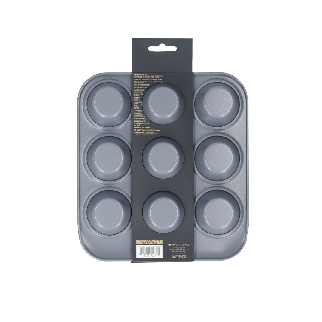 with a durable non-stick coating