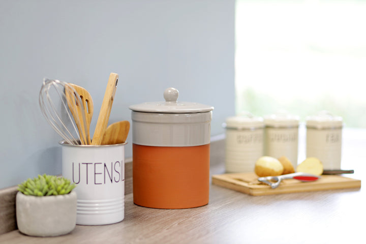 Chetnole Terracotta Compost Caddy - Pale Grey