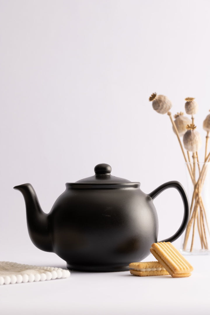 Price & Kensington Matte Black Teapot - 6 Cup