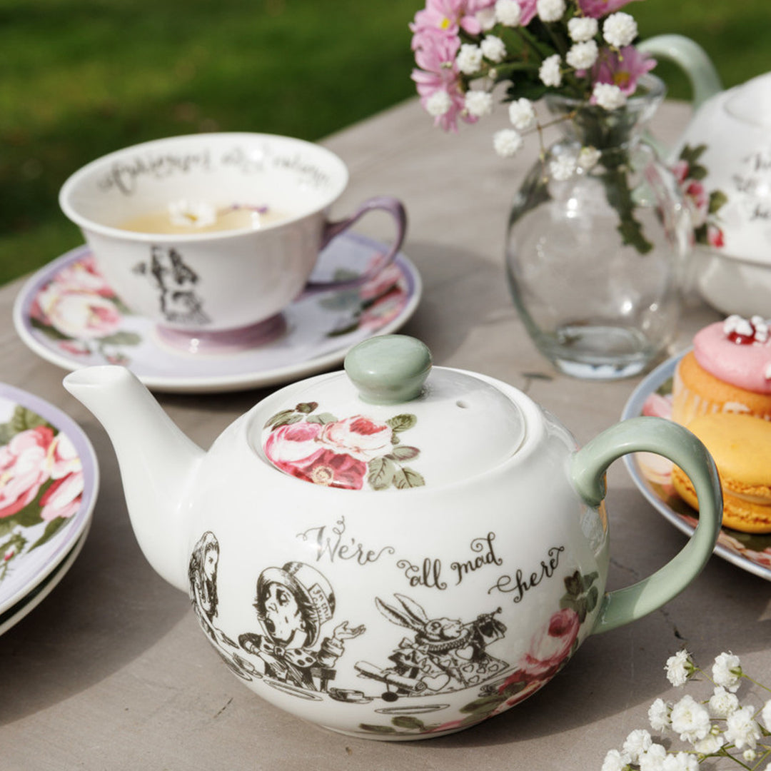 Mikasa x V&A Alice In Wonderland Mini Teapot