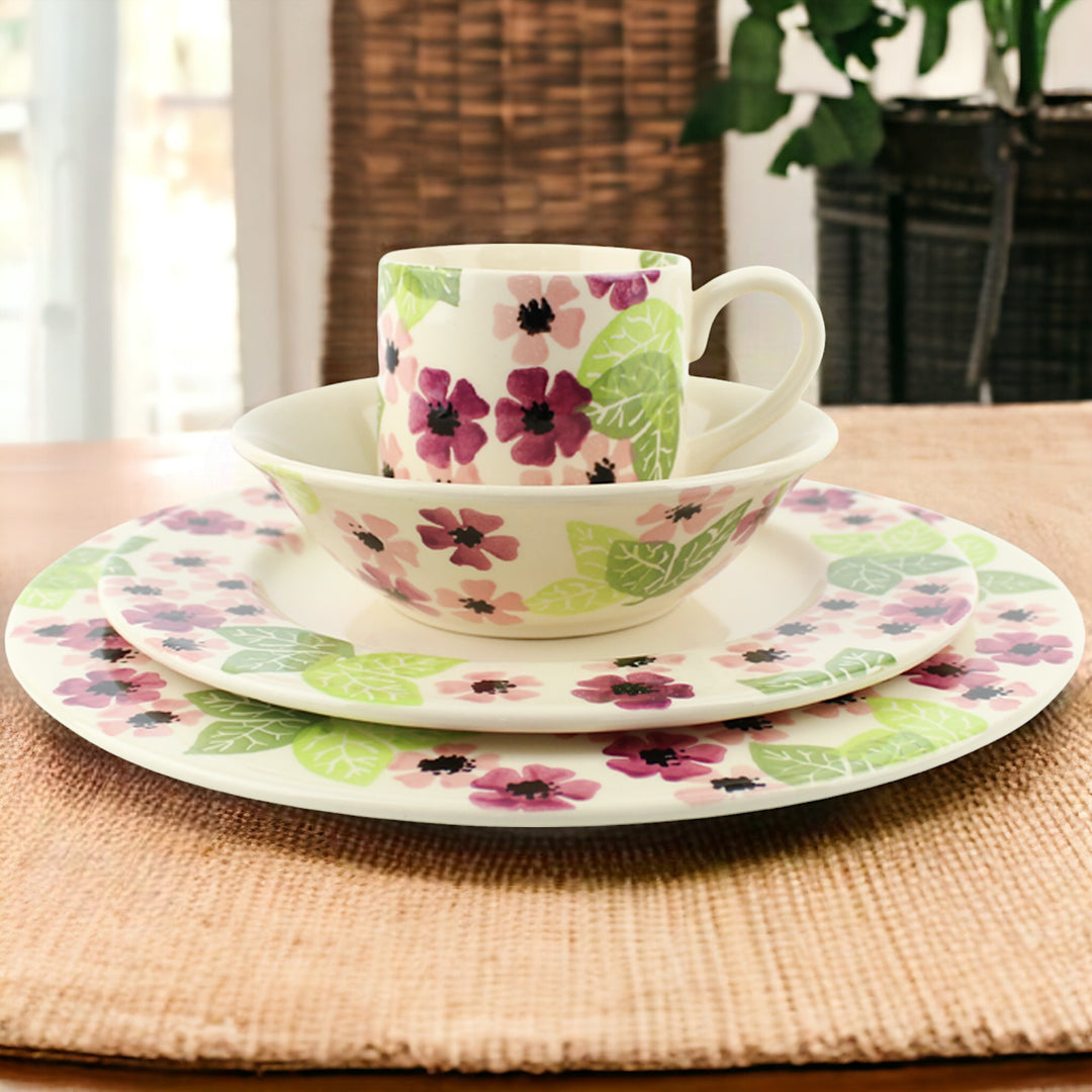 Haselbury Blushing Susan Dinnerware Set