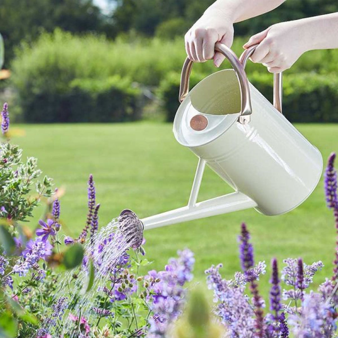 Smart Garden 4.5L Watering Can - Ivory