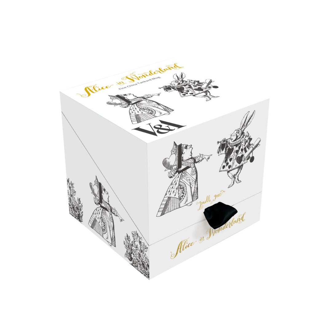 Victoria & Albert Alice in Wonderland Tankard Mug