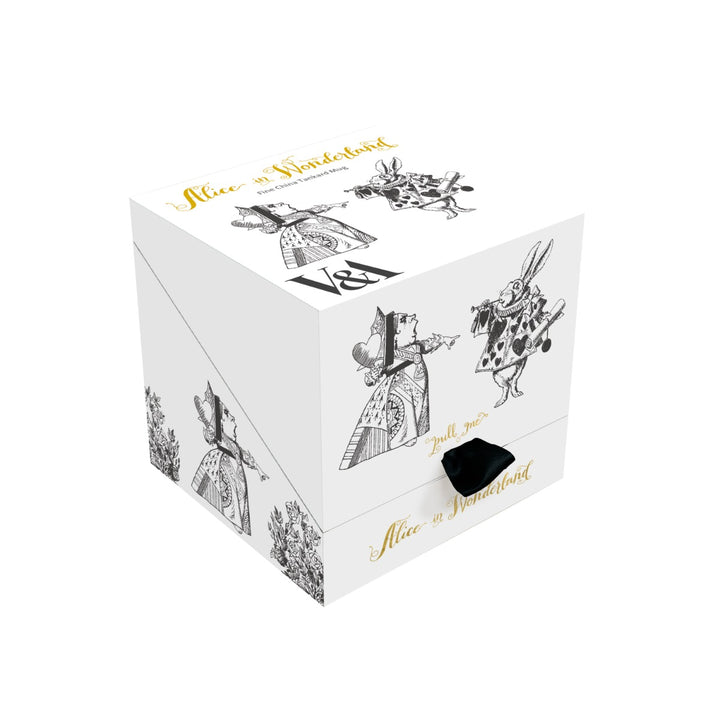 Victoria & Albert Alice in Wonderland Tankard Mug