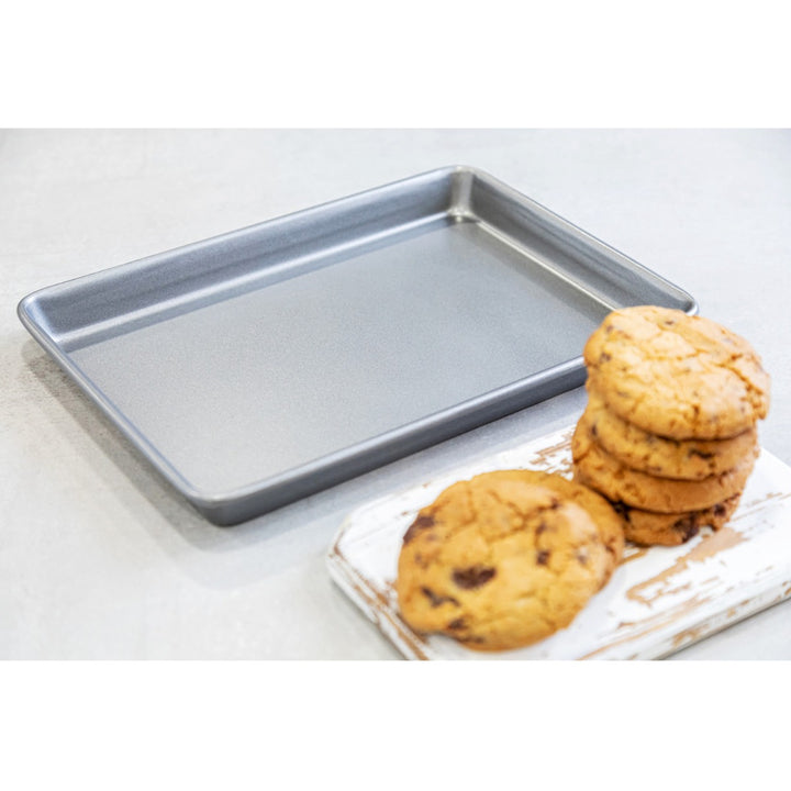 KitchenCraft Non-Stick Rectangular Baking Pan - 33cm