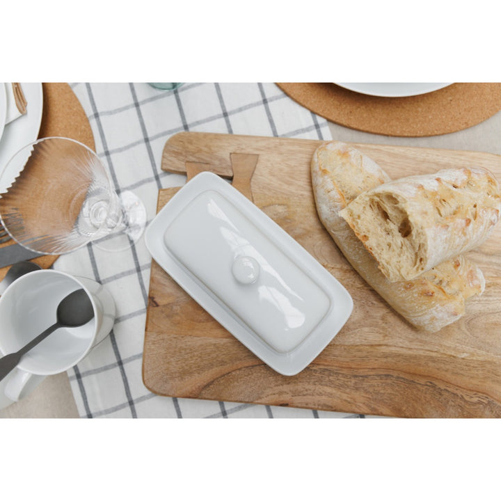 Mikasa Chalk Porcelain Butter Dish