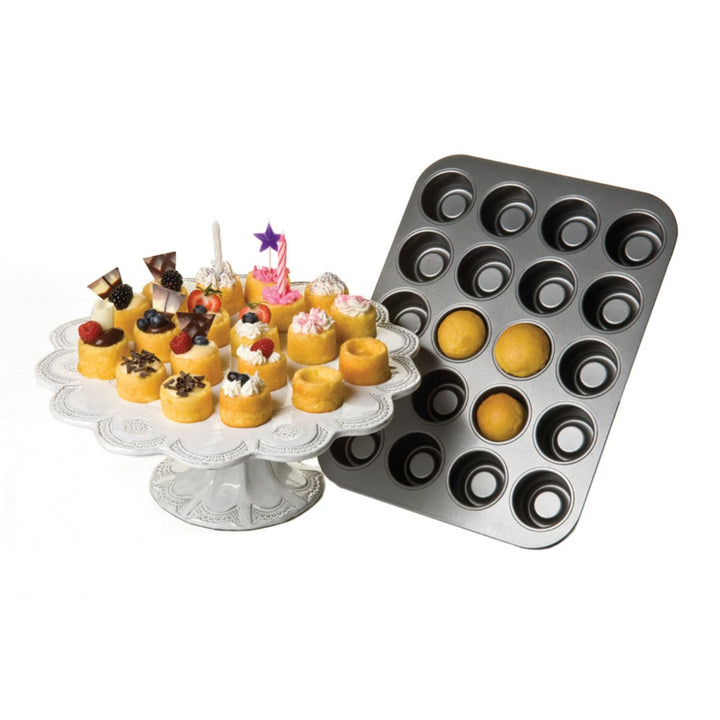 Chicago Metallic Mini Tea Cake Pan