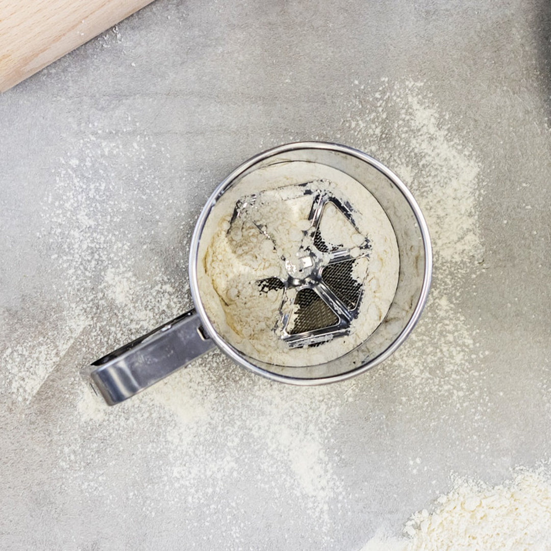 KitchenCraft Trigger Action Flour Sifter