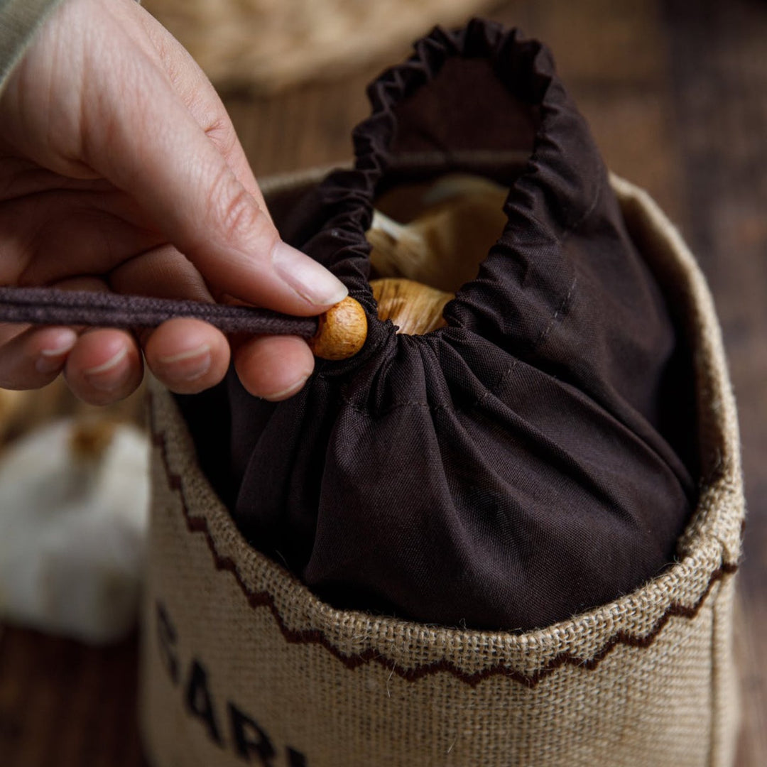 Natural Elements Eco-Friendly Jute Sack - Garlic