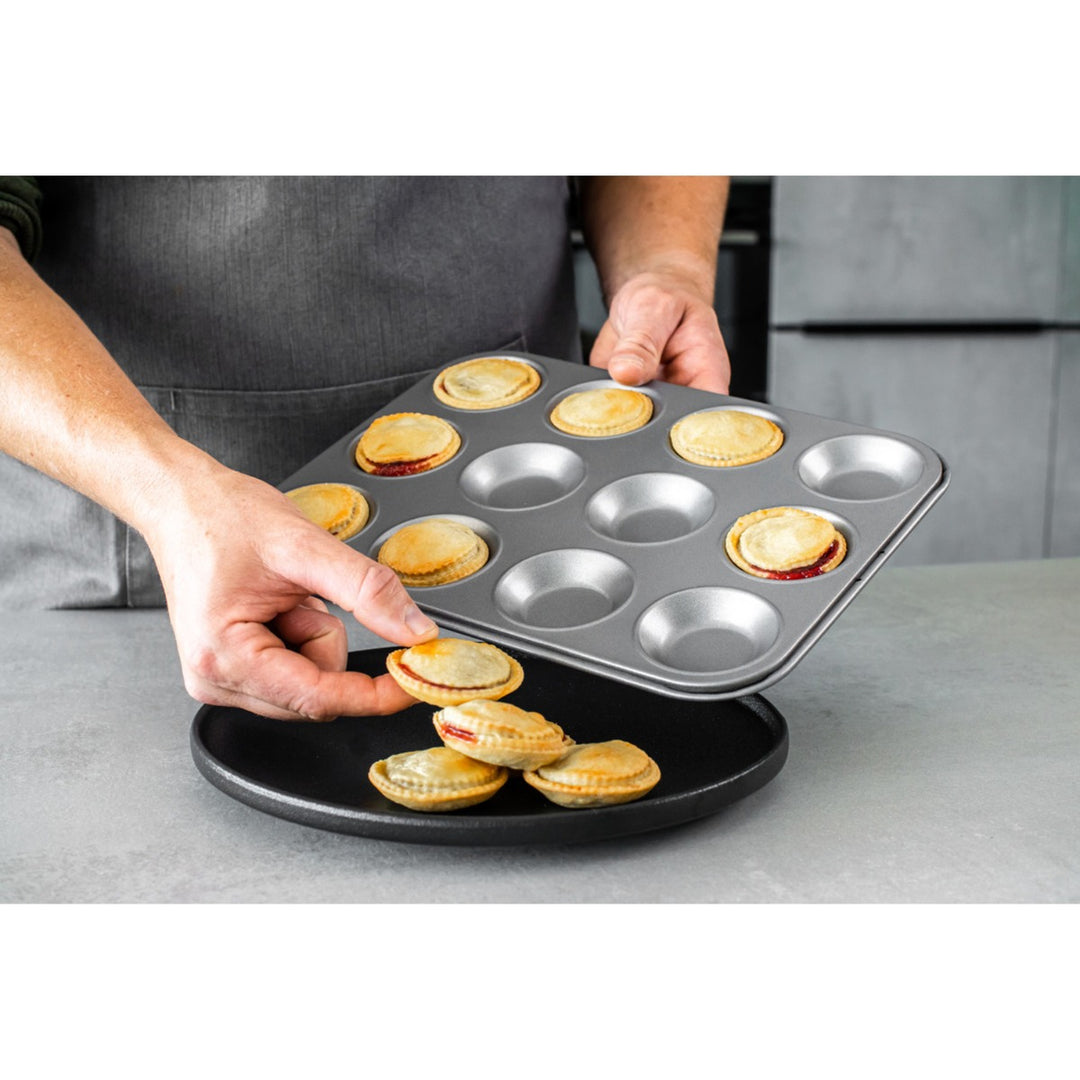 KitchenCraft Non-Stick Shallow Bake Pan - 12 Hole