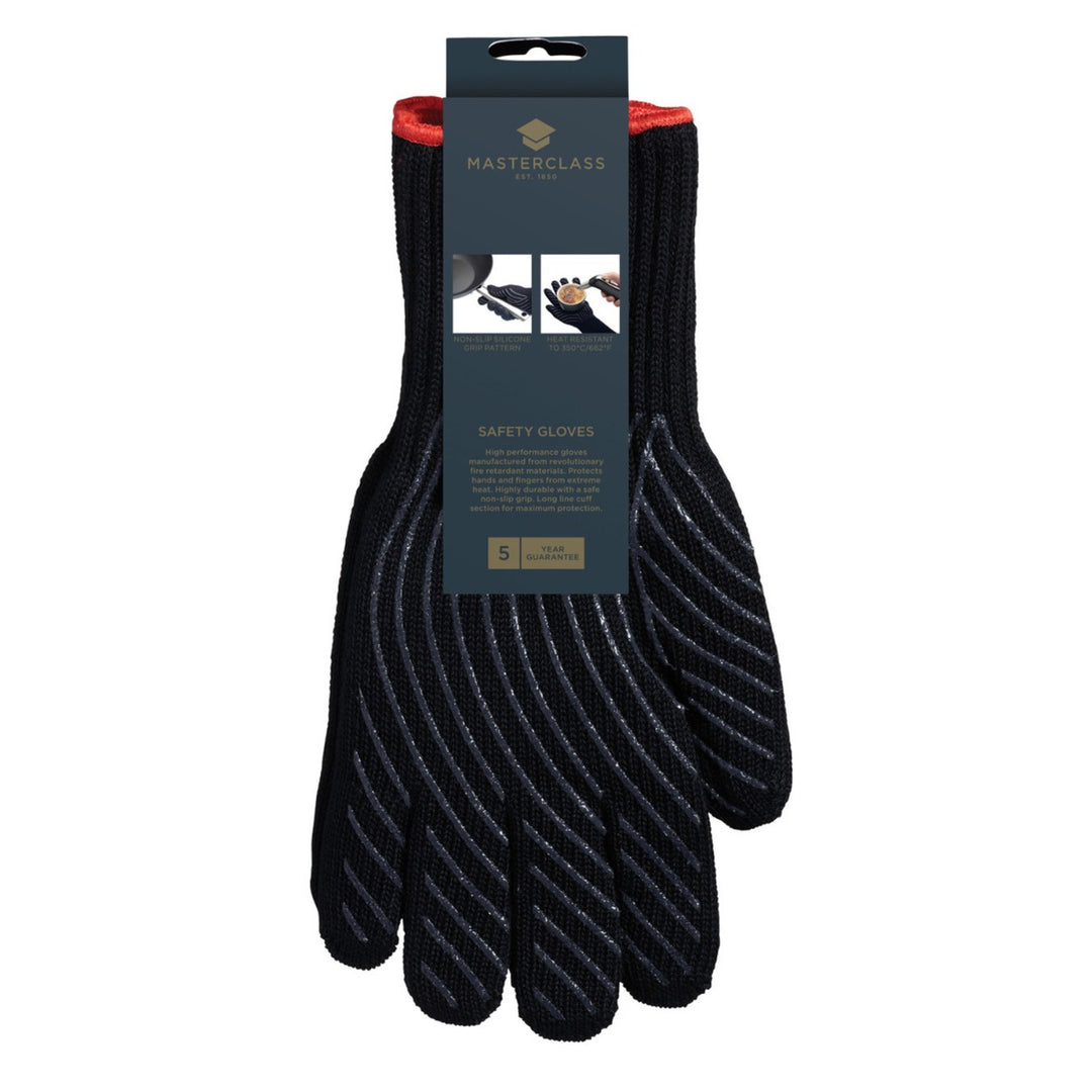  and extra long cuffs for wrist protection.