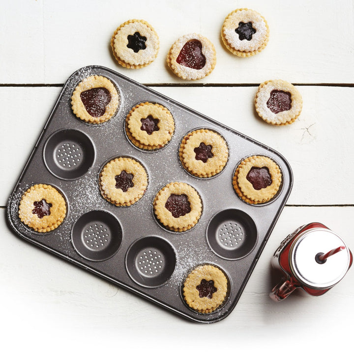 MasterClass Crusty Bake Shallow Baking Tin - 12 Hole