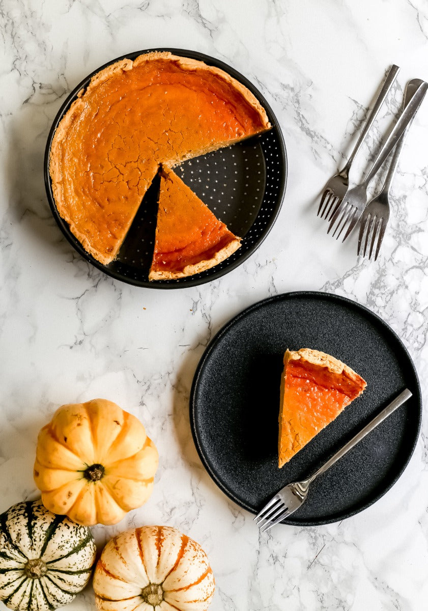 MasterClass Crusty Bake Non-Stick Deep Pie Tin