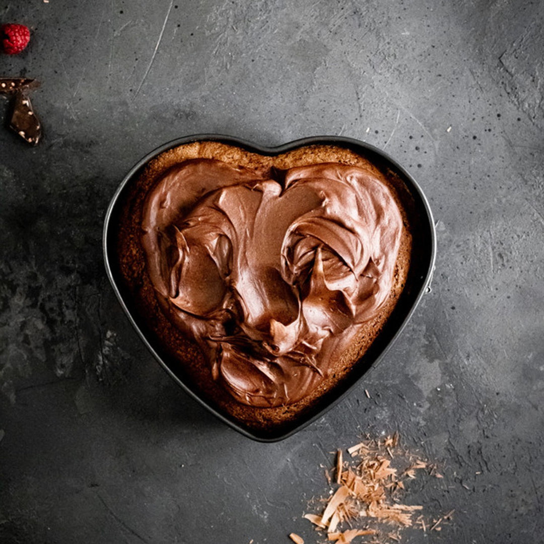 MasterClass Non-Stick Spring Form Heart Cake Tin