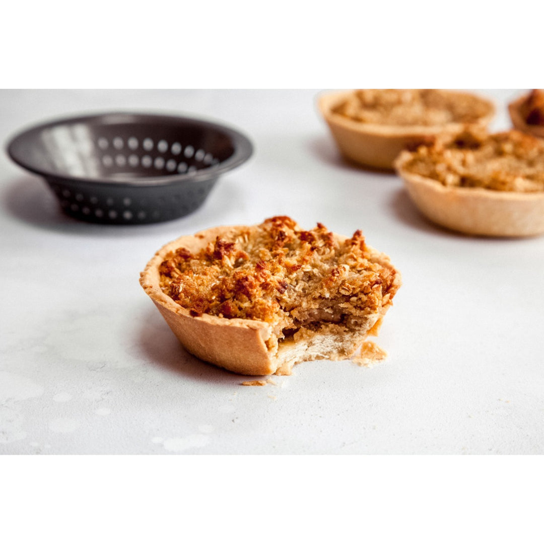 MasterClass Crusty Bake Non-Stick Individual Round Pie Dish
