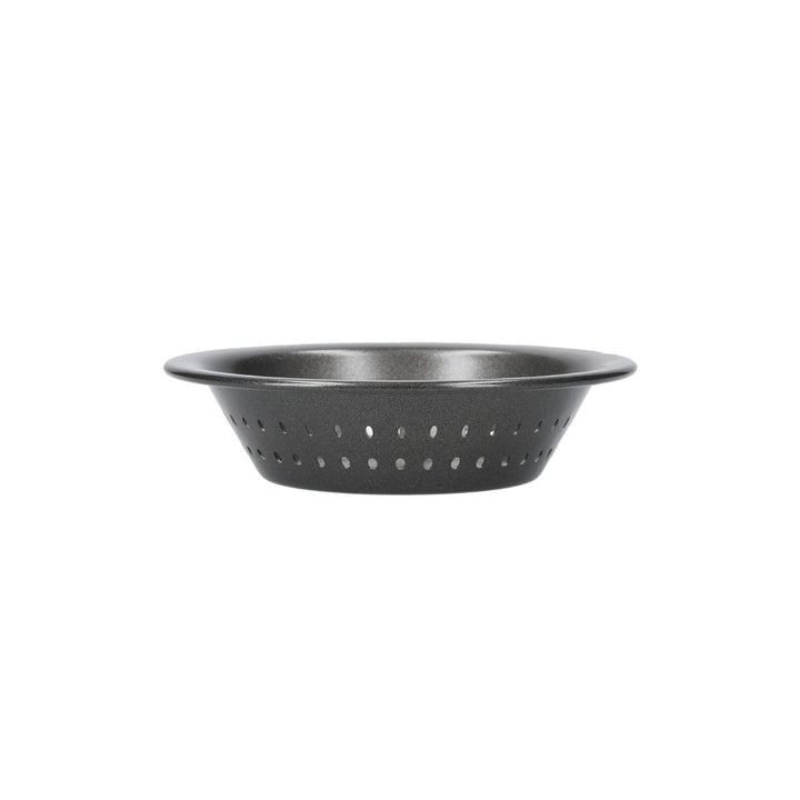  made from steel with a non-stick coating.