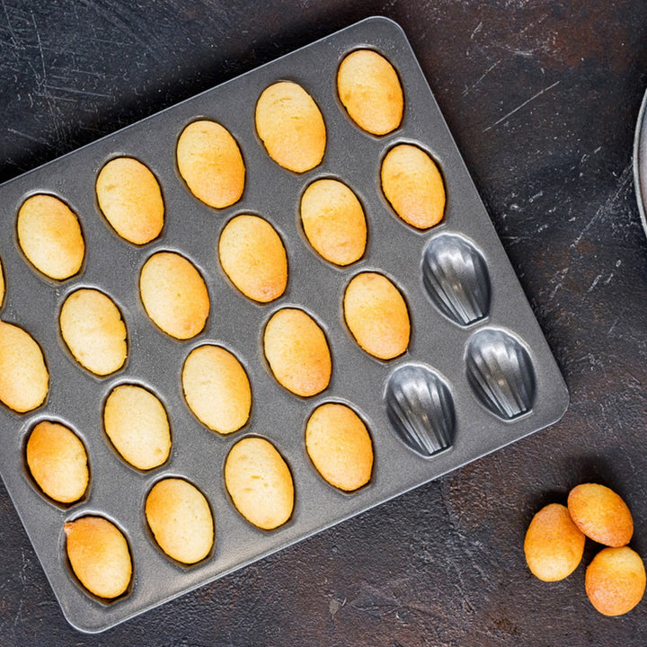 MasterClass Non-Stick Mini Madeleine Pan