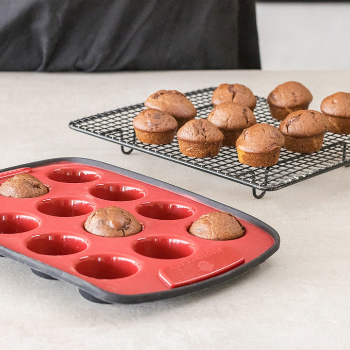 MasterClass Smart Silicone Baking Pan - 12 Hole