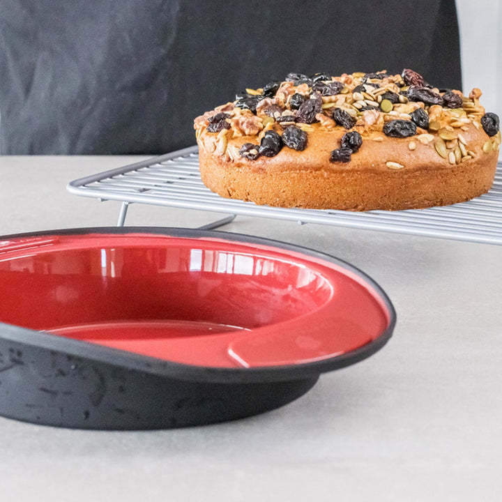 MasterClass Smart Silicone Round Cake Pan