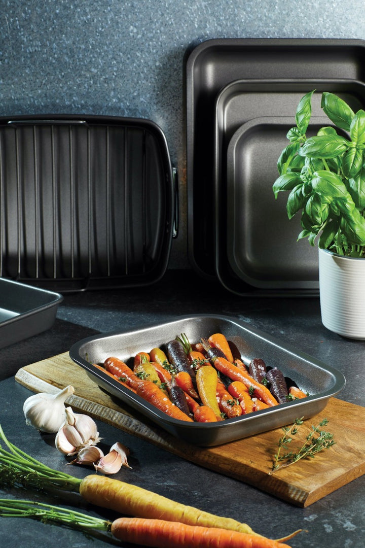 MasterClass Non-Stick Slope Sided Open Roaster