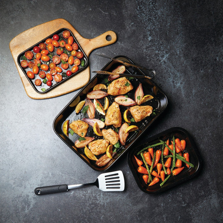 MasterClass Vitreous Enamel Roasting Pan