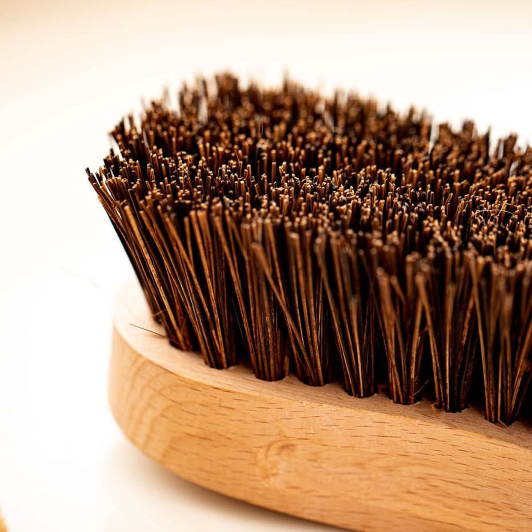Natural Elements Coconut Husk Scrubber Brush