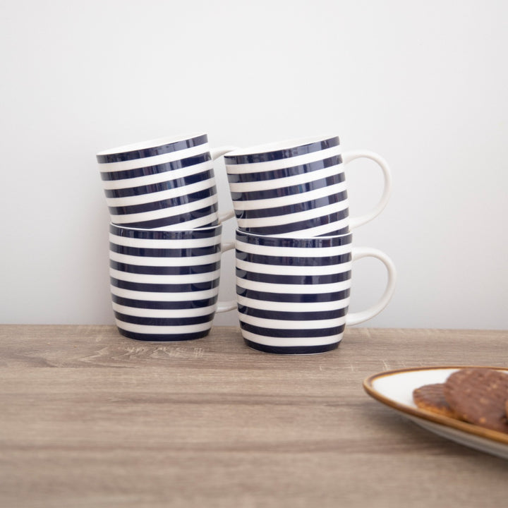 KitchenCraft Nautical Stripe Barrel Mug Set
