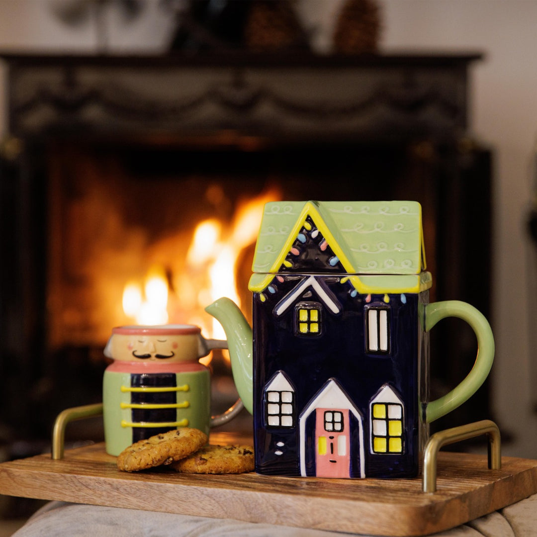 KitchenCraft Nutcracker Novelty Teapot House
