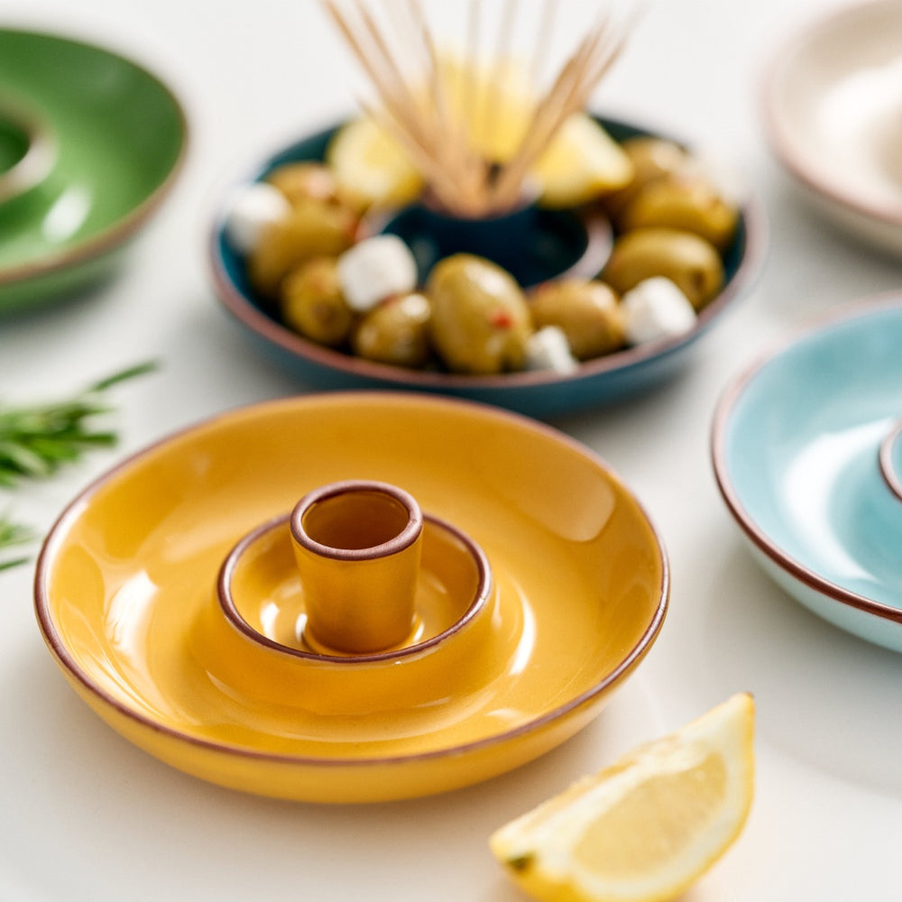  with a yellow glaze