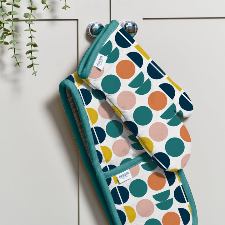 Dexam Retro Spot Recycled Cotton Oven Gauntlet