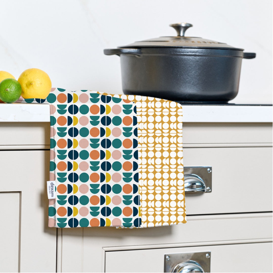 Dexam Retro Spot Recycled Cotton Tea Towels Set