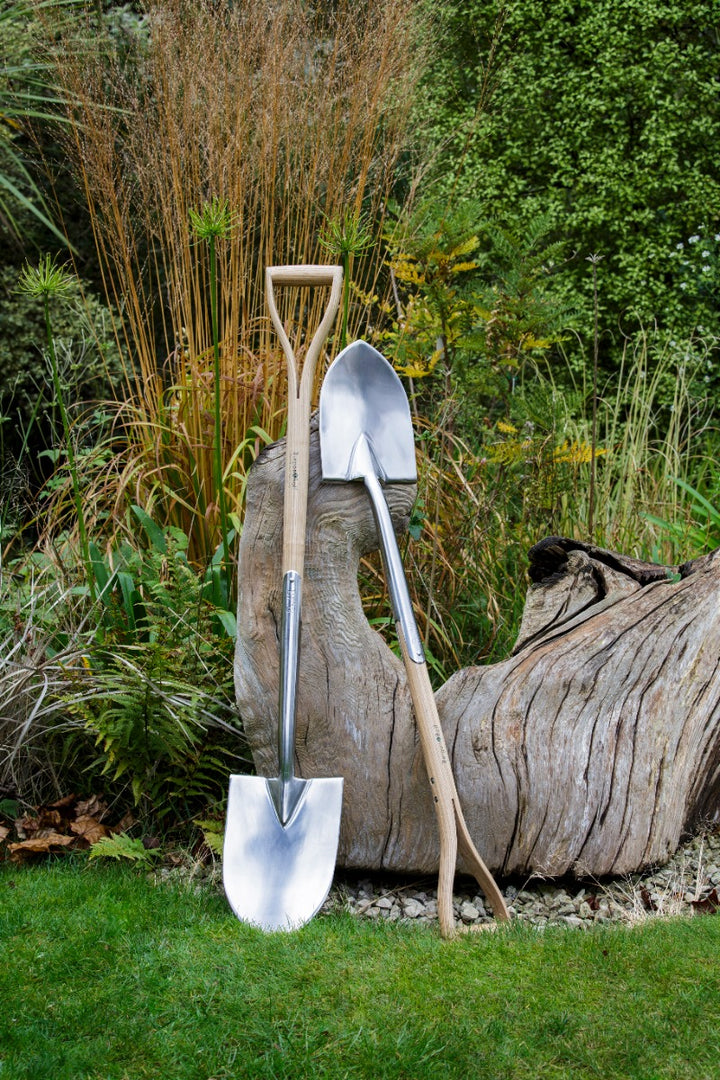 Burgon & Ball RHS Groundbreaker Spade - 2 Sizes