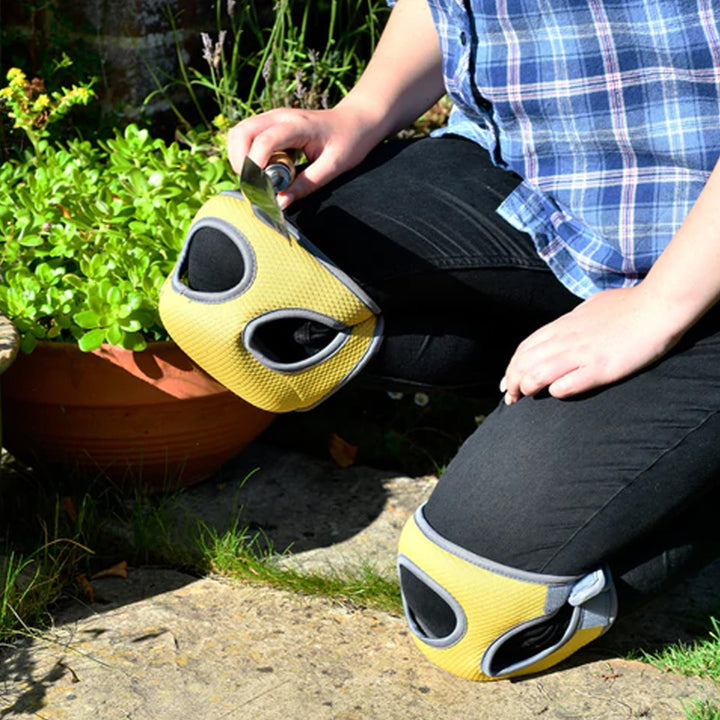 Burgon & Ball Knee Pads - Wheatsheaf Yellow