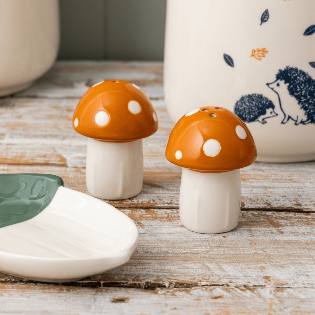Price & Kensington Woodland Salt & Pepper Set